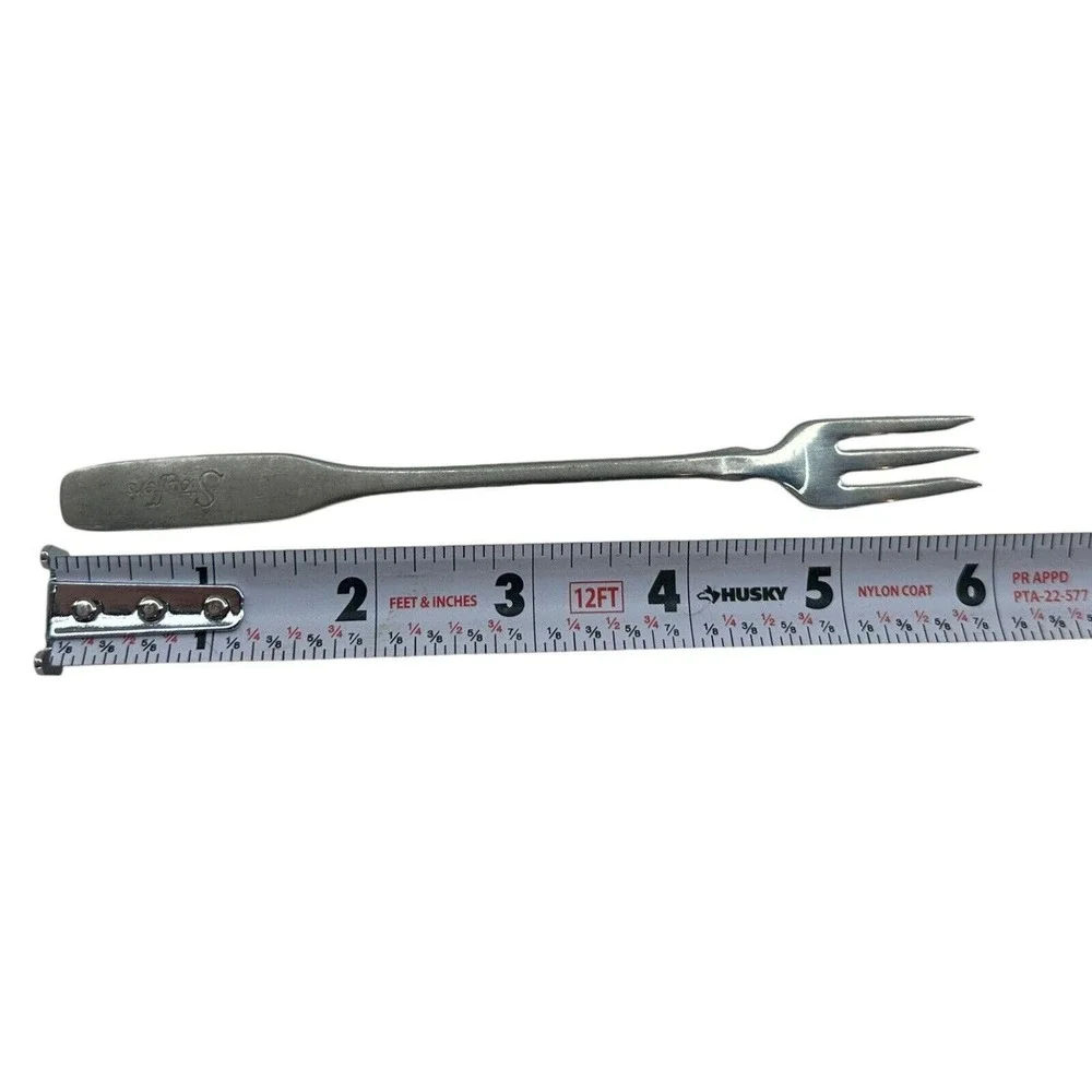 Stouffer's Hotel Restaurant Cocktail Fork 6